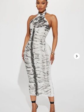 Fashion Nova Black & White Tie-Dye Halter Midi Dress